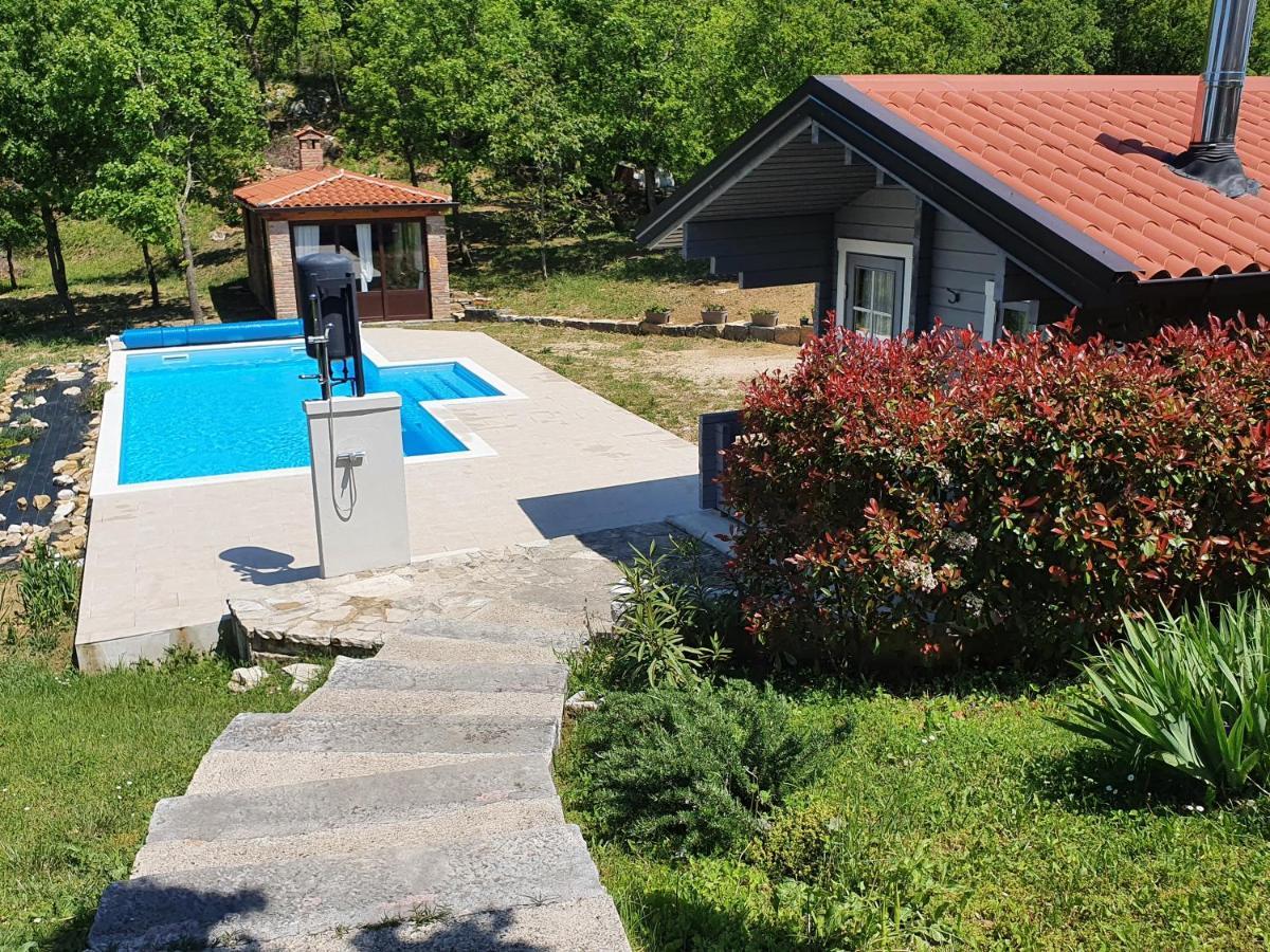 Casa Dei Boscarini Hotell Buje Exteriör bild