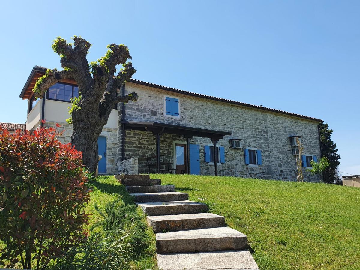 Casa Dei Boscarini Hotell Buje Exteriör bild
